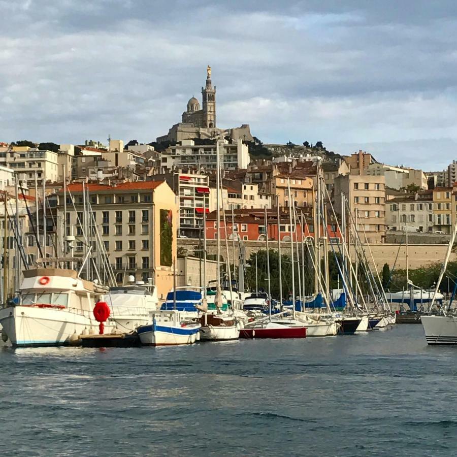 Le Penequet : L'Appartement Du Vieux Port ☺ Marseilles Buitenkant foto